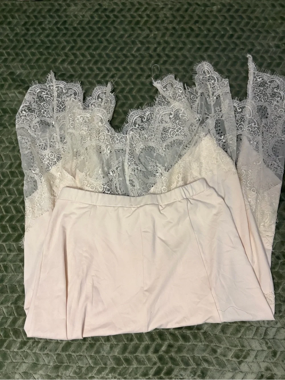 Women's Maxi Lace Hem Skirt in Light Pink - Picture 5 of 5